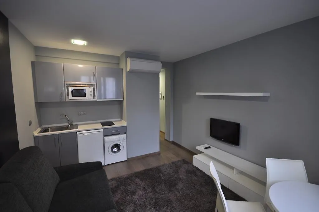 Hotel & Suites Arrizul Gros San Sebastián