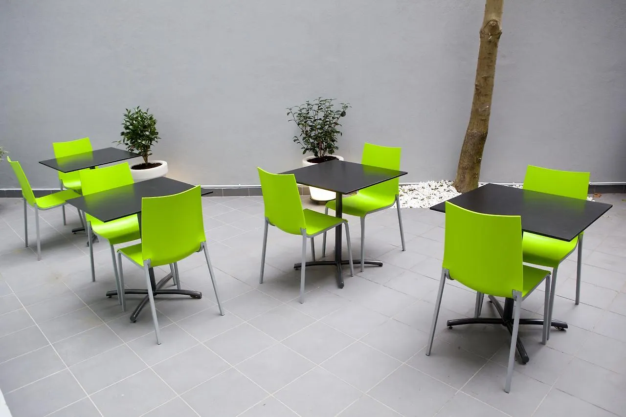 Hotel & Suites Arrizul Gros San Sebastián 0*,  Hiszpania