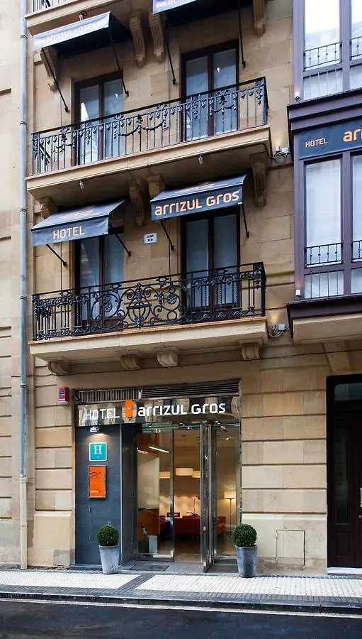 Hotel & Suites Arrizul Gros San Sebastián Hiszpania
